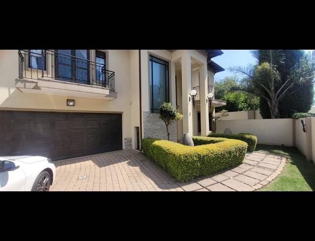 4 BEDROOM CLUSTER FOR SALE IN NEWMARKET